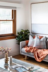 https://images.listonce.com.au/custom/160x/listings/28-hope-street-preston-vic-3072/607/01067607_img_03.jpg?tRdNltOTpBE