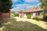 https://images.listonce.com.au/custom/160x/listings/28-kalimna-street-essendon-vic-3040/466/01136466_img_11.jpg?muWhJRJhMAE