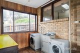 https://images.listonce.com.au/custom/160x/listings/28-kardinia-drive-yallambie-vic-3085/091/01903091_img_14.jpg?d3h2uHiHMag