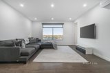 https://images.listonce.com.au/custom/160x/listings/28-katoomba-drive-mulgrave-vic-3170/194/01692194_img_12.jpg?AmOUWd7nVos
