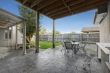 https://images.listonce.com.au/custom/160x/listings/28-kingswood-avenue-mount-waverley-vic-3149/162/01579162_img_11.jpg?oGen621UTE8