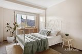 https://images.listonce.com.au/custom/160x/listings/28-latham-street-ivanhoe-vic-3079/427/01939427_img_14.jpg?FnCMG2sxjKA