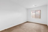 https://images.listonce.com.au/custom/160x/listings/28-latitude-street-mount-duneed-vic-3217/607/01698607_img_09.jpg?ZpKqbva3i4Q