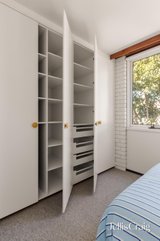 https://images.listonce.com.au/custom/160x/listings/28-laura-place-fitzroy-north-vic-3068/848/01980848_img_13.jpg?BKIOC10-VhM
