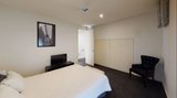 https://images.listonce.com.au/custom/160x/listings/28-lyndhurst-st-richmond-vic-3121/695/01824695_img_05.jpg?0WKKJGlBu0c