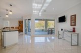 https://images.listonce.com.au/custom/160x/listings/28-macarthur-park-boulevard-miners-rest-vic-3352/572/01530572_img_05.jpg?P38FKw8TM5M