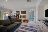 https://images.listonce.com.au/custom/160x/listings/28-macarthur-park-boulevard-miners-rest-vic-3352/572/01530572_img_12.jpg?TJNjQEdQo7U