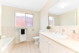 https://images.listonce.com.au/custom/160x/listings/28-marong-terrace-forest-hill-vic-3131/957/01661957_img_11.jpg?SiOMmzMGYs0