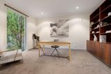 https://images.listonce.com.au/custom/160x/listings/28-mcarthur-street-bentleigh-vic-3204/826/01051826_img_04.jpg?ph9M5-CsCKI