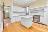 https://images.listonce.com.au/custom/160x/listings/28-melville-road-pascoe-vale-south-vic-3044/577/01766577_img_05.jpg?uq6nDDPvEIc