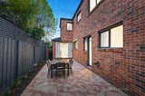 https://images.listonce.com.au/custom/160x/listings/28-mowbray-street-hawthorn-east-vic-3123/293/00837293_img_07.jpg?oYMyIRjyYmQ