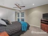 https://images.listonce.com.au/custom/160x/listings/28-myoora-drive-mooroolbark-vic-3138/657/01525657_img_13.jpg?Pp7ek21KyCM