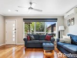 https://images.listonce.com.au/custom/160x/listings/28-neville-street-mooroolbark-vic-3138/982/01525982_img_03.jpg?k_1hyJMFLN4