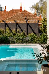 https://images.listonce.com.au/custom/160x/listings/28-nott-street-malvern-east-vic-3145/480/01980480_img_15.jpg?wsocyeiYKmQ