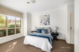 https://images.listonce.com.au/custom/160x/listings/28-panorama-street-clayton-vic-3168/440/01402440_img_04.jpg?sgVfSfp27qs