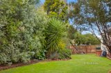 https://images.listonce.com.au/custom/160x/listings/28-parkins-reef-road-maldon-vic-3463/876/01733876_img_13.jpg?hrekuEwiSAU