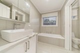 https://images.listonce.com.au/custom/160x/listings/28-patterdale-court-croydon-hills-vic-3136/580/01974580_img_01.jpg?iqvLTl7MS2Q
