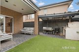 https://images.listonce.com.au/custom/160x/listings/28-quintus-avenue-strathmore-vic-3041/431/01920431_img_10.jpg?0Z2VjCLB0RM