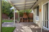 https://images.listonce.com.au/custom/160x/listings/28-ray-street-castlemaine-vic-3450/715/01343715_img_11.jpg?Dsz_E_oxkcM