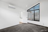 https://images.listonce.com.au/custom/160x/listings/28-riverside-avenue-avondale-heights-vic-3034/032/01970032_img_04.jpg?dIbm4I0ik3Y