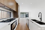 https://images.listonce.com.au/custom/160x/listings/28-riverside-avenue-avondale-heights-vic-3034/032/01970032_img_11.jpg?hsVU-8ir000