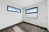 https://images.listonce.com.au/custom/160x/listings/28-riverside-avenue-avondale-heights-vic-3034/032/01970032_img_14.jpg?alCI3fEZuBE