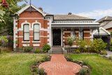 https://images.listonce.com.au/custom/160x/listings/28-robinson-road-hawthorn-vic-3122/625/01901625_img_01.jpg?-iZel5ZinBE