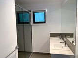 https://images.listonce.com.au/custom/160x/listings/28-ross-crescent-heathmont-vic-3135/772/01717772_img_03.jpg?Vn9Hi1OXUfo