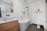 https://images.listonce.com.au/custom/160x/listings/28-russell-place-williamstown-vic-3016/136/01735136_img_18.jpg?x6xw22u3asI