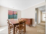 https://images.listonce.com.au/custom/160x/listings/28-st-chester-avenue-lake-gardens-vic-3355/765/01576765_img_03.jpg?S8HQSsPsHXA