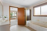 https://images.listonce.com.au/custom/160x/listings/28-station-road-montmorency-vic-3094/552/01414552_img_06.jpg?pzSnQCeVdZE