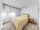 https://images.listonce.com.au/custom/160x/listings/28-sturt-street-essendon-vic-3040/920/01772920_img_16.jpg?NdBtF6dETyc