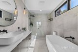 https://images.listonce.com.au/custom/160x/listings/28-tarakan-street-sorrento-vic-3943/428/01989428_img_10.jpg?tzFA4bRhrWg