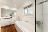 https://images.listonce.com.au/custom/160x/listings/28-tennis-court-road-warrenheip-vic-3352/869/01509869_img_15.jpg?AoS5XNewVh0