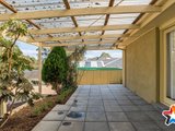 https://images.listonce.com.au/custom/160x/listings/28-the-avenue-montrose-vic-3765/264/01526264_img_08.jpg?vmDTsyhZ2j4