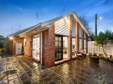 https://images.listonce.com.au/custom/160x/listings/28-thomas-street-port-melbourne-vic-3207/528/01087528_img_07.jpg?IhzzVYeZF2k