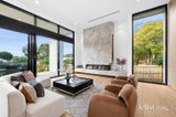 https://images.listonce.com.au/custom/160x/listings/28-trent-court-burwood-east-vic-3151/284/01813284_img_05.jpg?DiwjAacomYw