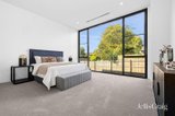 https://images.listonce.com.au/custom/160x/listings/28-trent-court-burwood-east-vic-3151/284/01813284_img_08.jpg?aiujrGghpoA