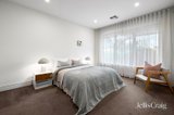 https://images.listonce.com.au/custom/160x/listings/28-tyrrell-avenue-blackburn-vic-3130/331/01982331_img_10.jpg?a9926tNTfVA