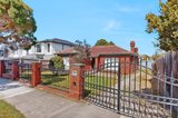 https://images.listonce.com.au/custom/160x/listings/28-vasey-street-bentleigh-east-vic-3165/481/01978481_img_06.jpg?2j9rcbxkVXo