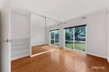 https://images.listonce.com.au/custom/160x/listings/28-vasey-street-bentleigh-east-vic-3165/481/01978481_img_08.jpg?5xsK-VyMA1k