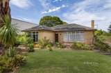 https://images.listonce.com.au/custom/160x/listings/28-walker-road-mount-waverley-vic-3149/509/01629509_img_02.jpg?oOTGta7Wtqo