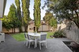 https://images.listonce.com.au/custom/160x/listings/28-wellington-crescent-lalor-vic-3075/811/01648811_img_11.jpg?FbxYkfqHdk8