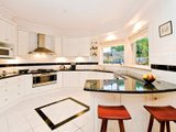 https://images.listonce.com.au/custom/160x/listings/28-winmalee-road-balwyn-vic-3103/017/01685017_img_07.jpg?Iw4p7rQj9TY