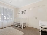 https://images.listonce.com.au/custom/160x/listings/28-zoe-drive-mount-helen-vic-3350/627/01576627_img_06.jpg?fs8kSsZQBCM