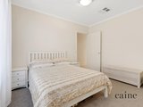 https://images.listonce.com.au/custom/160x/listings/28-zoe-drive-mount-helen-vic-3350/627/01576627_img_13.jpg?dTcopWeoanc