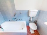 https://images.listonce.com.au/custom/160x/listings/280-blessington-street-st-kilda-vic-3182/716/01971716_img_08.jpg?SoQukyVGWR4