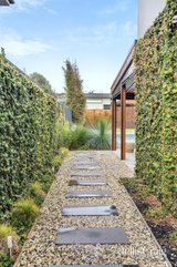 https://images.listonce.com.au/custom/160x/listings/2809-point-nepean-road-blairgowrie-vic-3942/321/01810321_img_14.jpg?NsZM35vZMmE