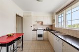 https://images.listonce.com.au/custom/160x/listings/281231-malvern-road-malvern-vic-3144/914/00487914_img_03.jpg?c-8pdcsHCsc