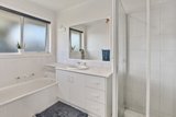 https://images.listonce.com.au/custom/160x/listings/282-braund-avenue-bell-post-hill-vic-3215/088/01699088_img_06.jpg?Lz7WtsGl-Lo